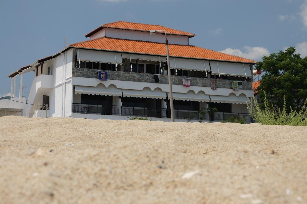 Ermioni Apartments Nea Vrasna Luaran gambar