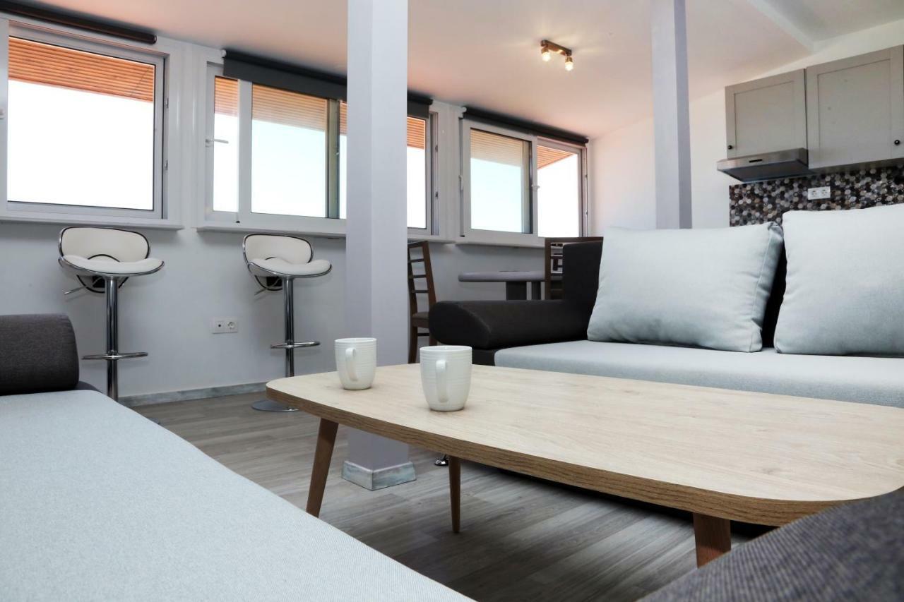 Ermioni Apartments Nea Vrasna Luaran gambar