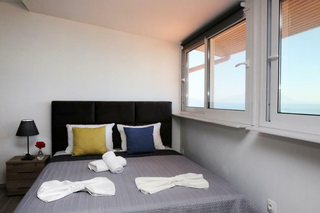 Ermioni Apartments Nea Vrasna Luaran gambar